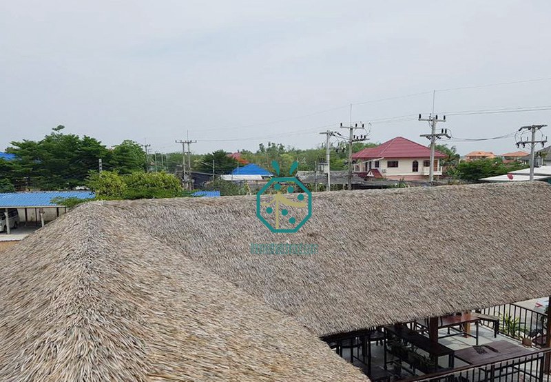 Fake Alang Alang Thatch Roof Covering for Scenic Spot Tourist Restaurant Pavilion Hut Construction Fake Alang Alang Thatch Roof Covering for Scenic Spot Tourist Restaurant Pavilion Hut Construction