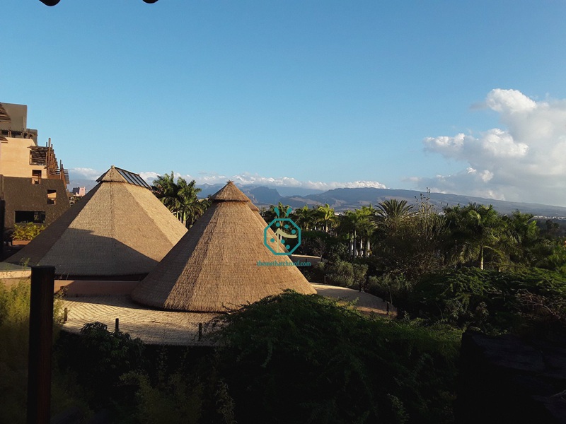 Waterproof Artificial Thatch Roofing Waterproof Artificial Thatch Roofing