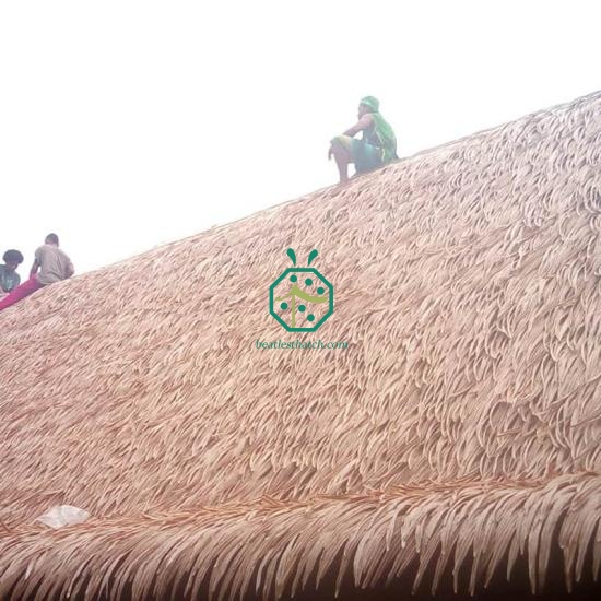 Mayotte Tropical Looking Synthetic Thatch Roof Covering For Palapa